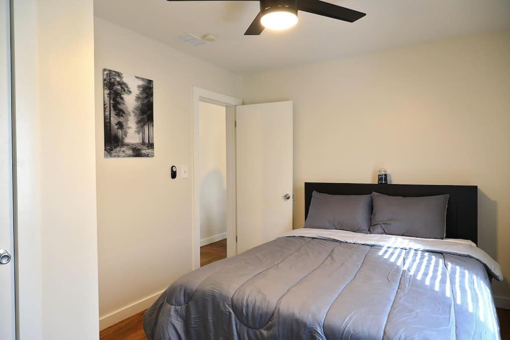 Entire Atlanta Condo Minutes From Downtown Bagian luar foto